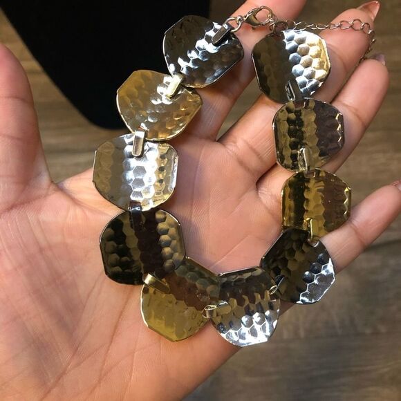 2/$20 Multi tone gold silver bronze bracelet - Picture 5 of 6